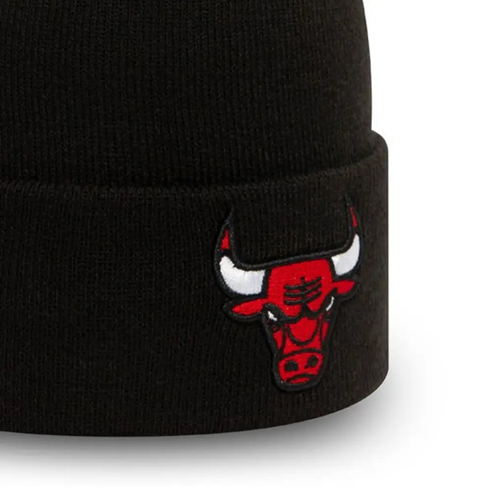 NEW ERA NBA Chicago Bulls Essential Black Cuff Beanie Hat 12156075