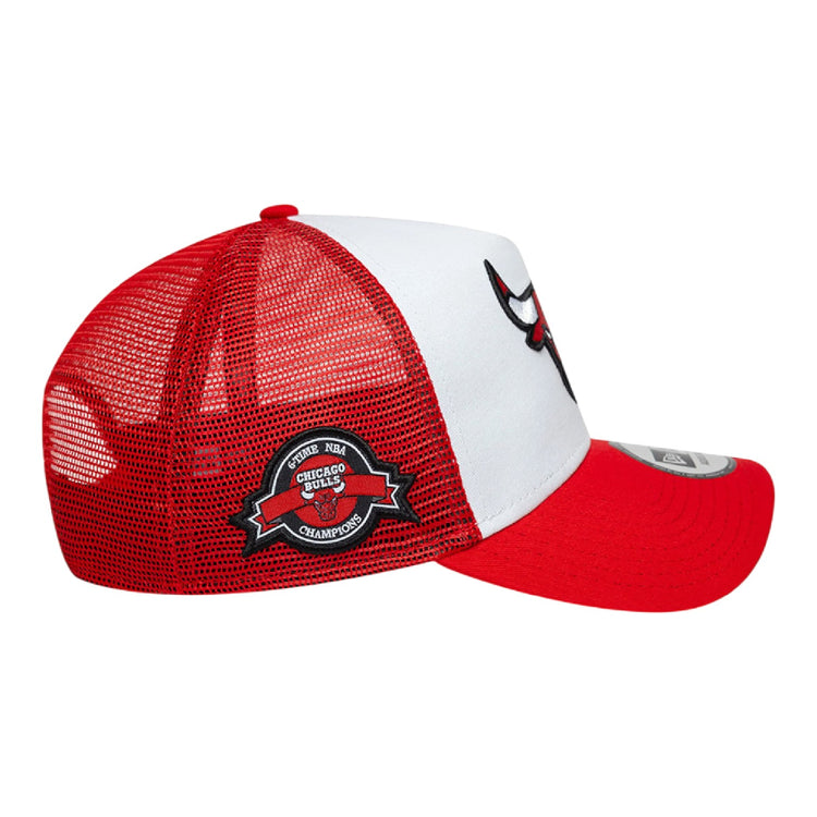 NEW ERA NBA Side Patch Trucker Chicago Bulls Cap Red White 60667461