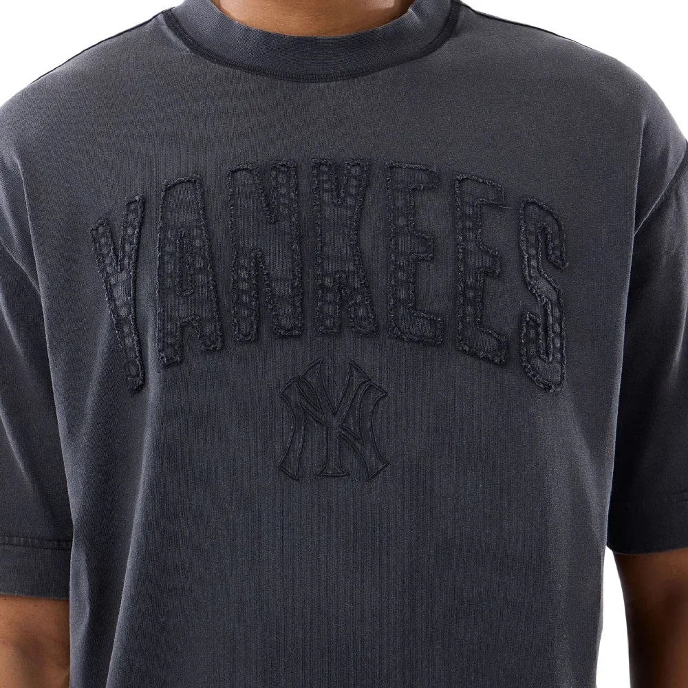 New York Yankees MLB Washed Black T-Shirt - Urban Jungle
