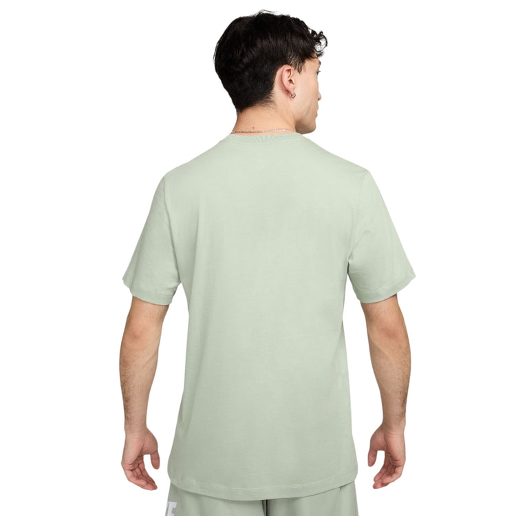 NIKE Sportswear Club T-Shirt Green AR4997-371
