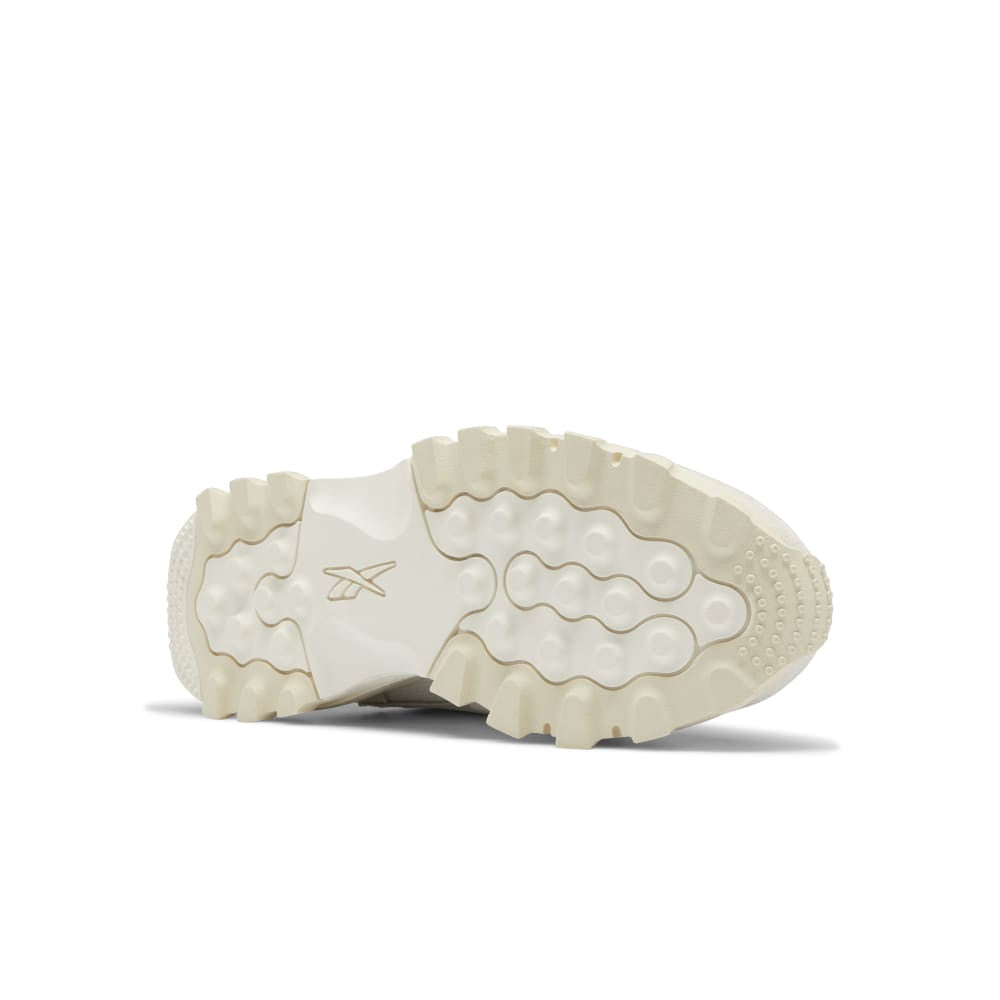 REEBOK Classic Leather Sneakers Beige GW8874