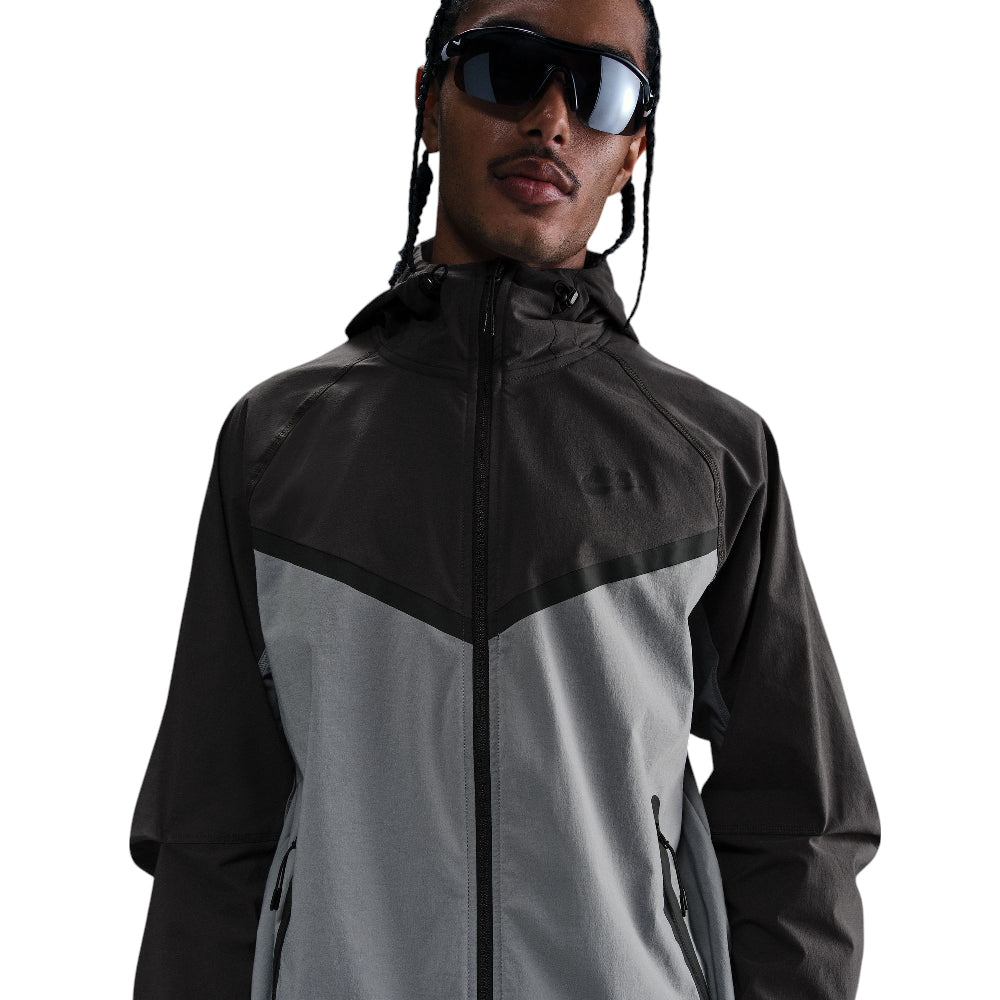 NIKE Tech Woven Jacket Grey/Black HM7151-065