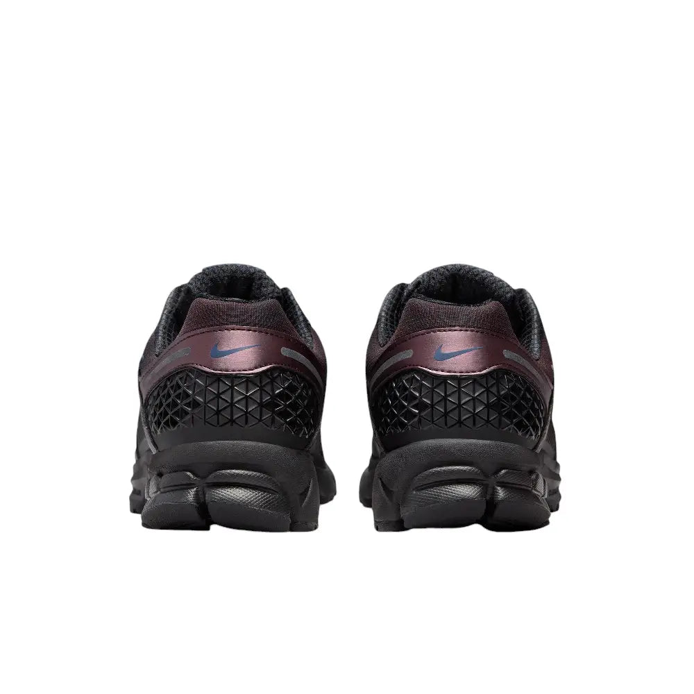 NIKE Zoom Vomero 5 Burgundy Crush Midnight Navy HQ4052-600
