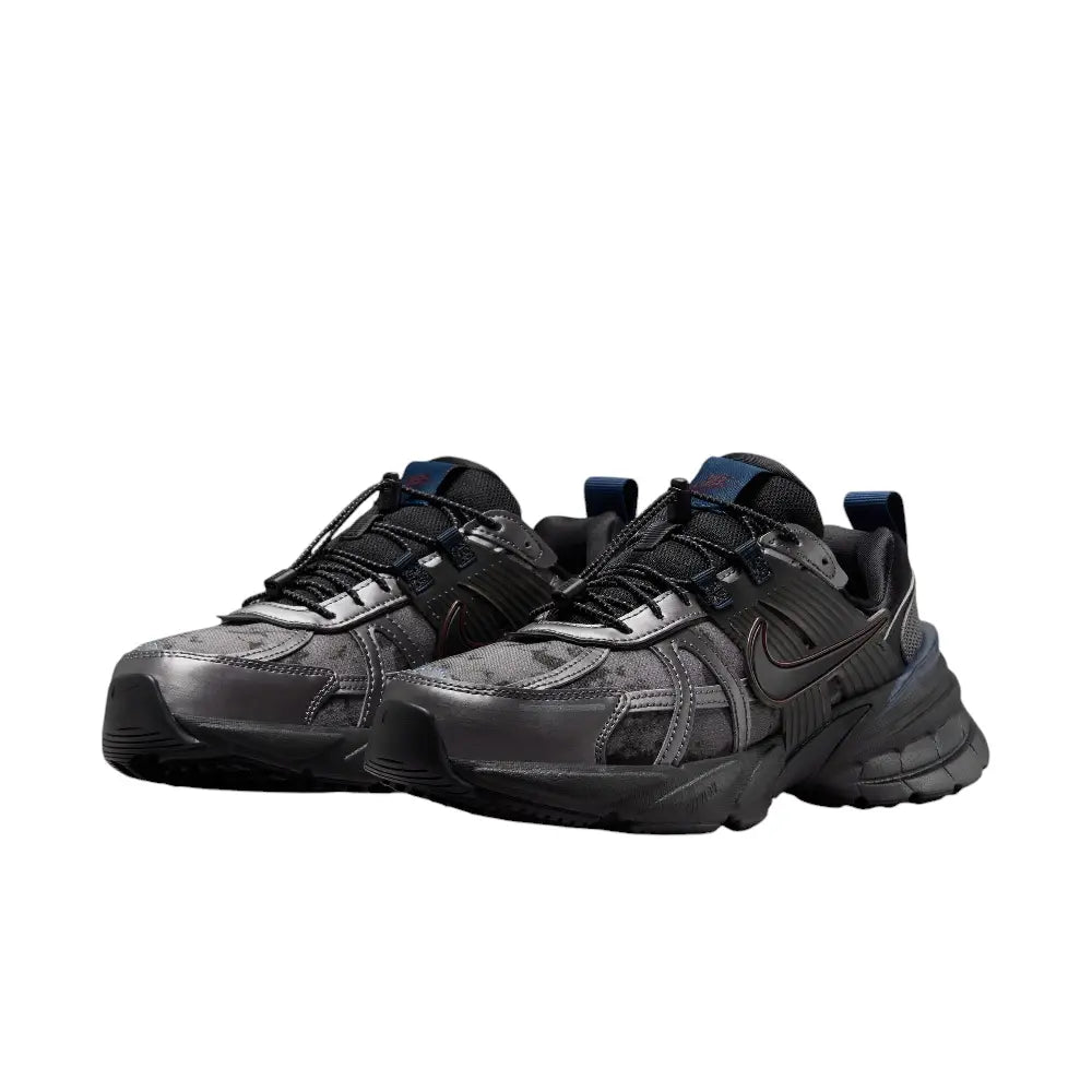 靴 Nike V2K Run Shoes llic Dark Grey V2K Run Metallic Dark Grey - Urban Jungle