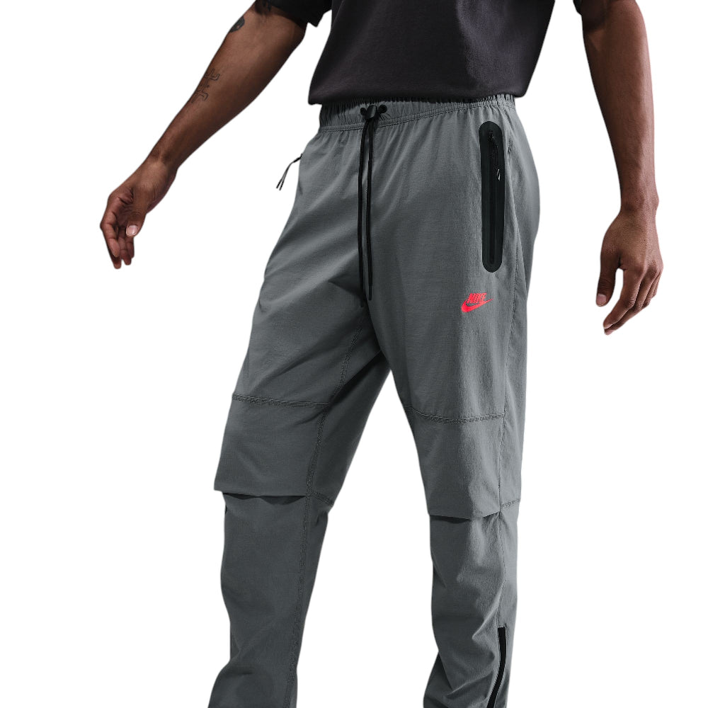 NIKE Tech Woven Open-Hem Pant Dark Grey IB6663-084