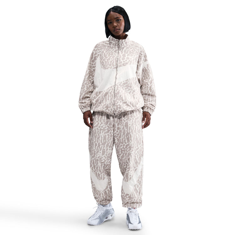 NIKE Sportswear Woven Printed Pant Grey IB7266-009