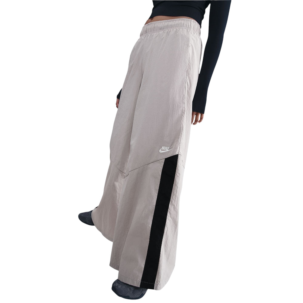 NIKE Sportswear Wide-Leg Woven Pant Grey IH8508-009