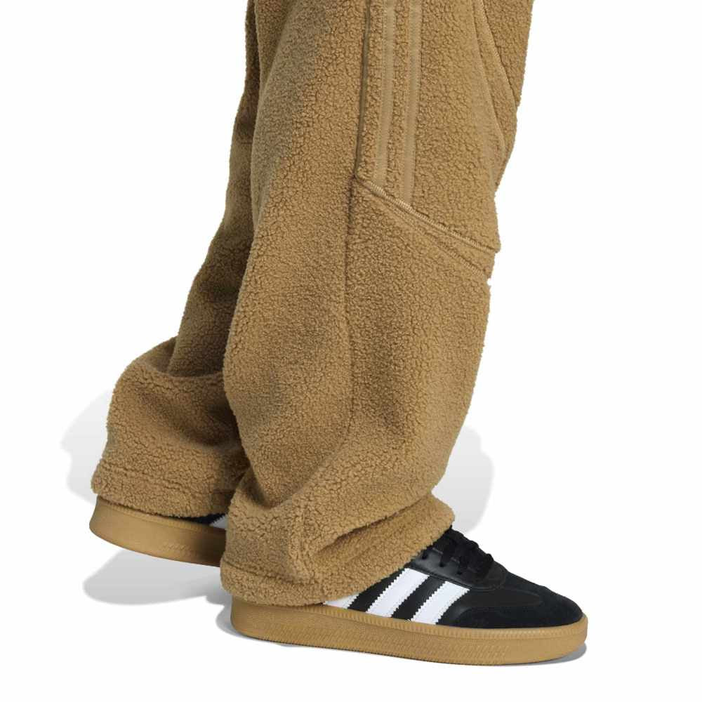 ADIDAS Borg Fleece Teamgeist Track Pant Brown KR7611