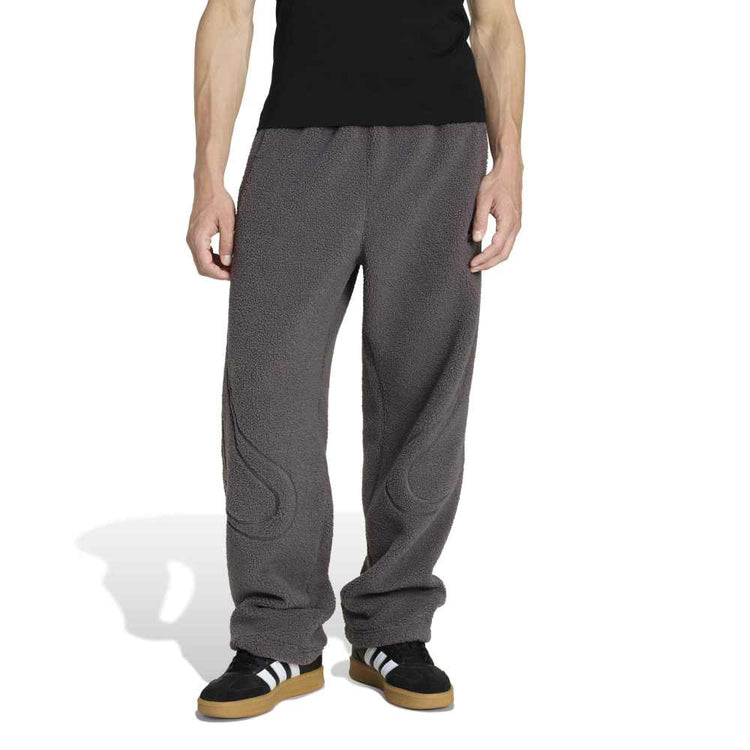ADIDAS Borg Fleece Teamgeist Track Pant Grey KR7613