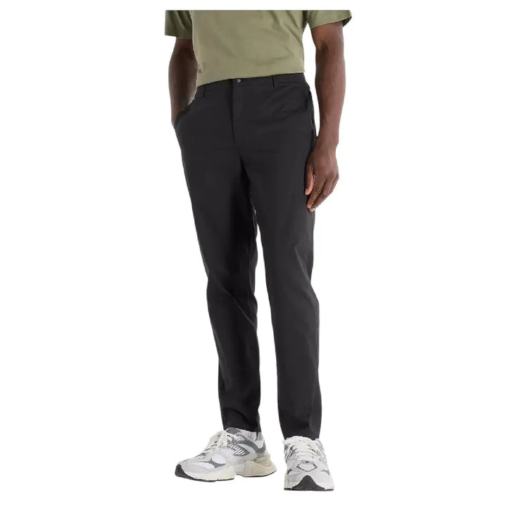 NEW BALANCE Athletics Standard Tapered Pant Black MP43554BK