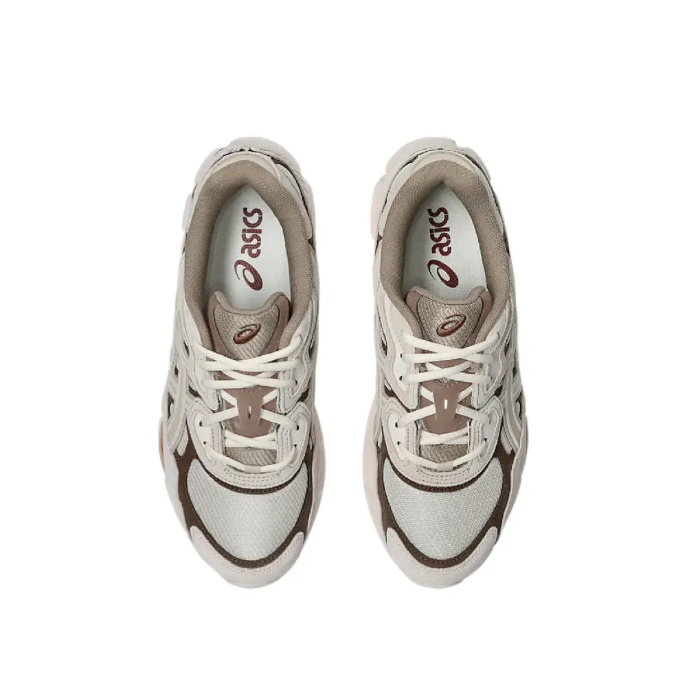 ASICS GEL-NYC Beige Sneakers 1203A739-251