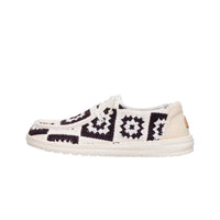 HEY DUDE Wendy Cottage Crochet White Black 43109-0C4
