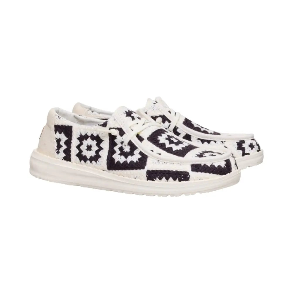 HEY DUDE Wendy Cottage Crochet White Black 43109-0C4