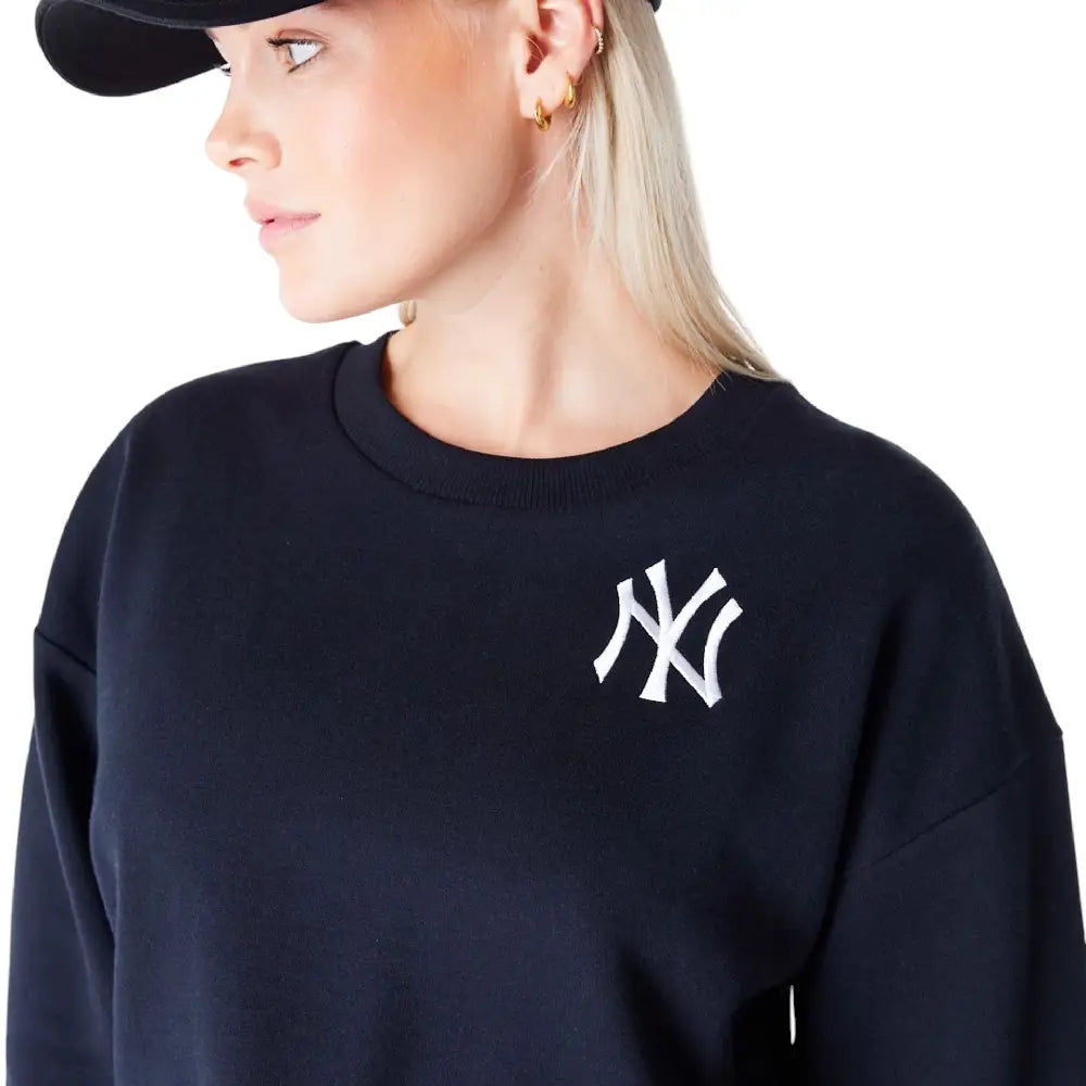 NEW ERA MLB League Essential New York Yankees Crop Crew Neck Sweatshirt 60564900