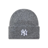 NEW ERA New York Yankees Womens Grey Wide Cuff Knit Beanie Hat 60580753