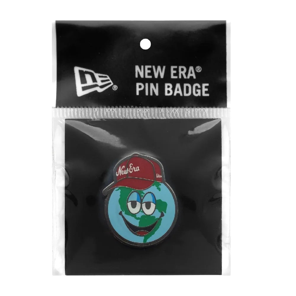 NEW ERA Earth With Cap Pin Badge 60667113