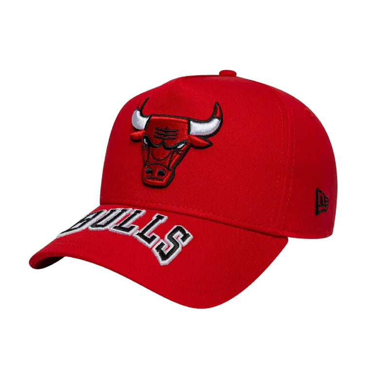 NEW ERA  Chicago Bulls NBA Visor Hit Red 9FORTY E-Frame Adjustable Cap 60691066