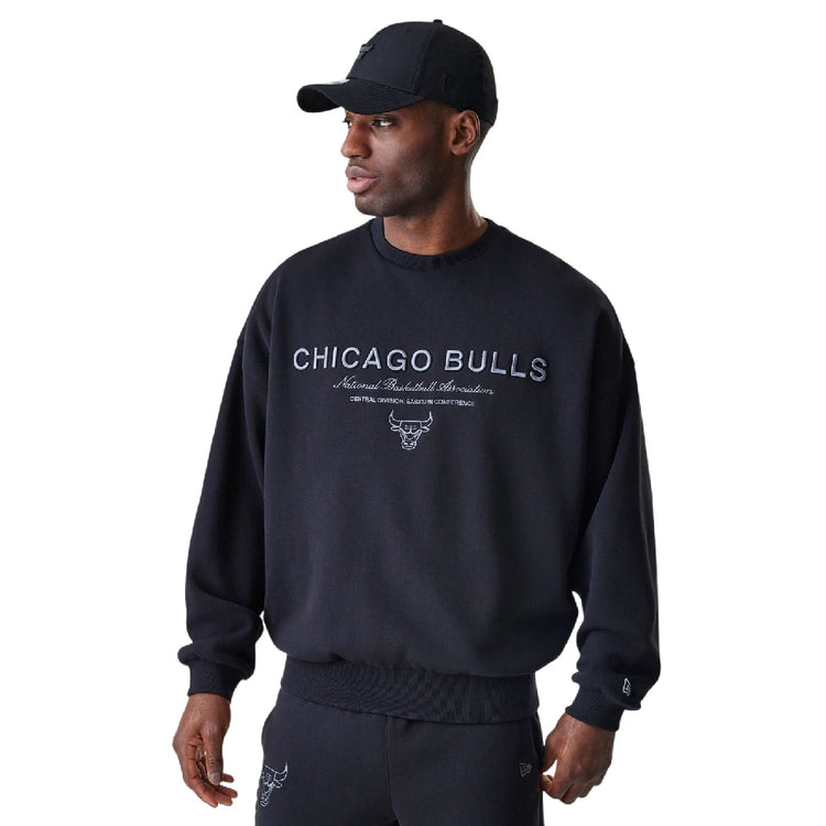 NEW ERA Chicago Bulls NBA Linear Black Crew Neck Sweater 60758746