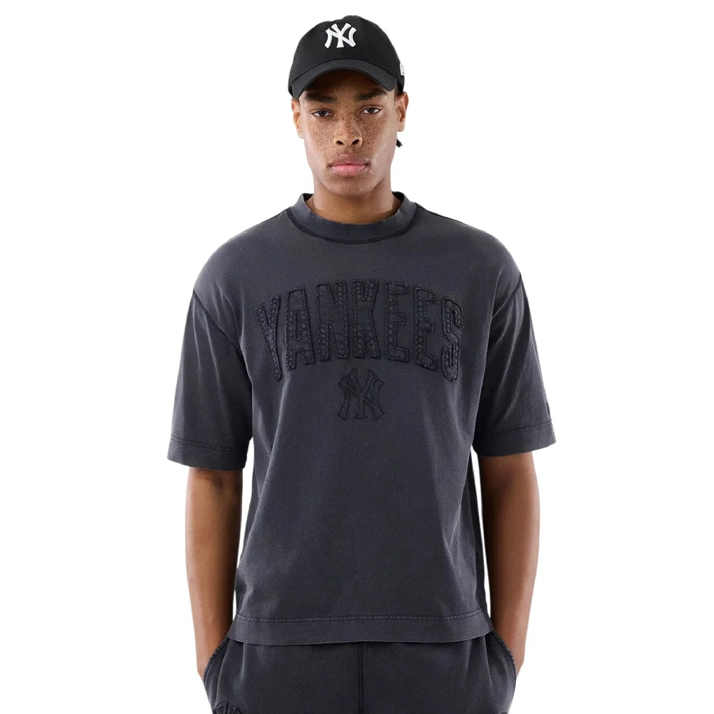 New York Yankees MLB Washed Black T-Shirt - Urban Jungle