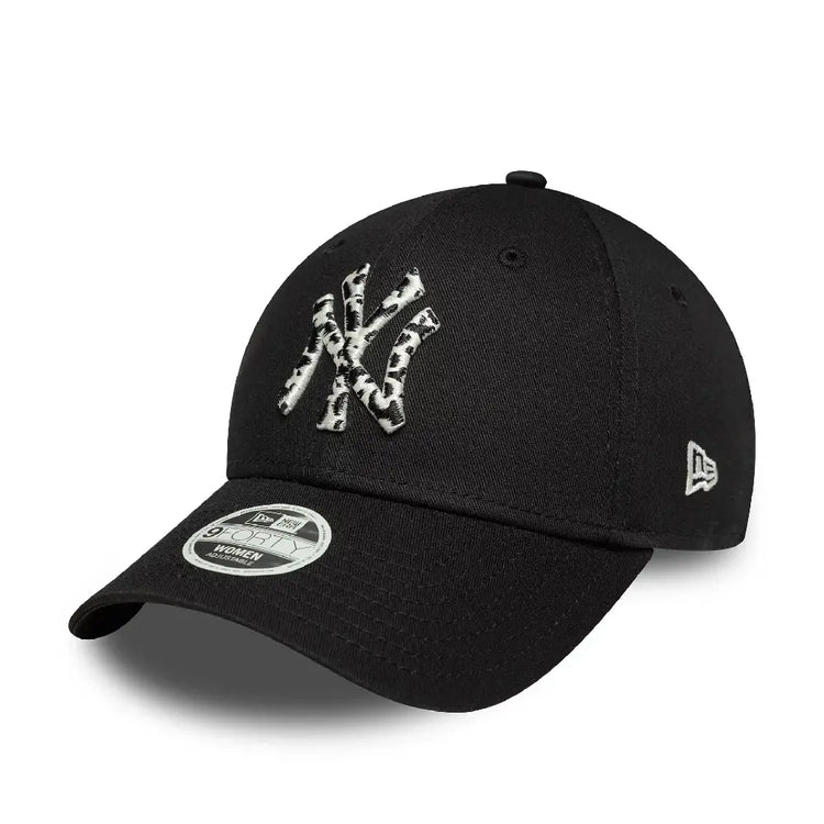 NEW ERA New York Yankees Womens MLB Animal Infill Black 9FORTY Cap 60771746