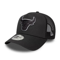 NEW ERA Chicago Bulls NBA Outline Charcoal 9FORTY E-Frame Trucker Adjustable Cap 60856284