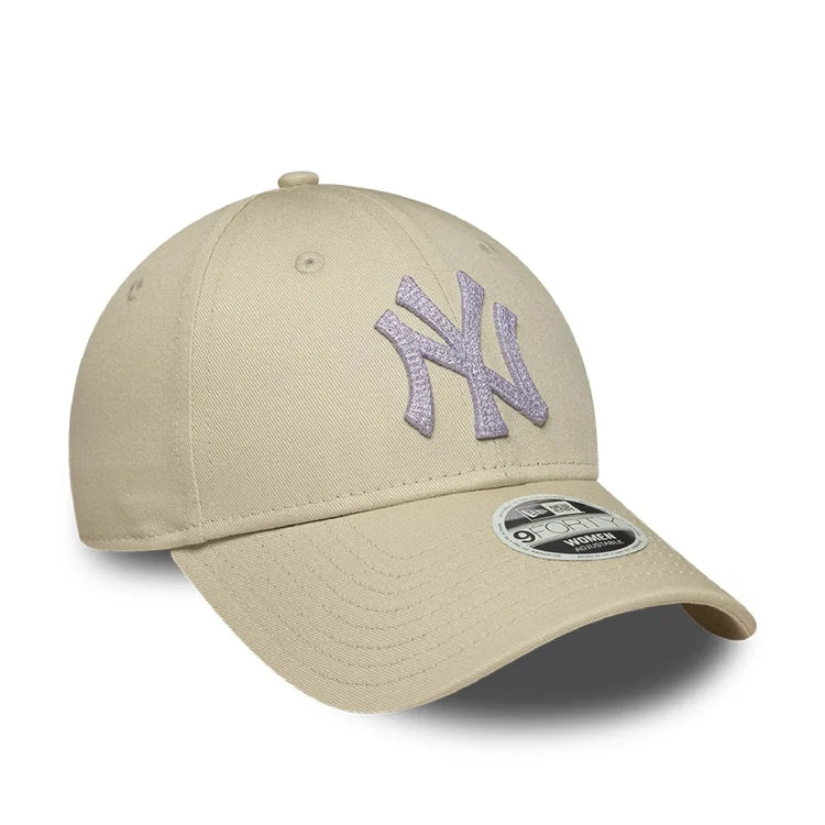 NEW ERA New York Yankees Womens MLB Metallic Light Beige 9FORTY Adjustable Cap 60856353
