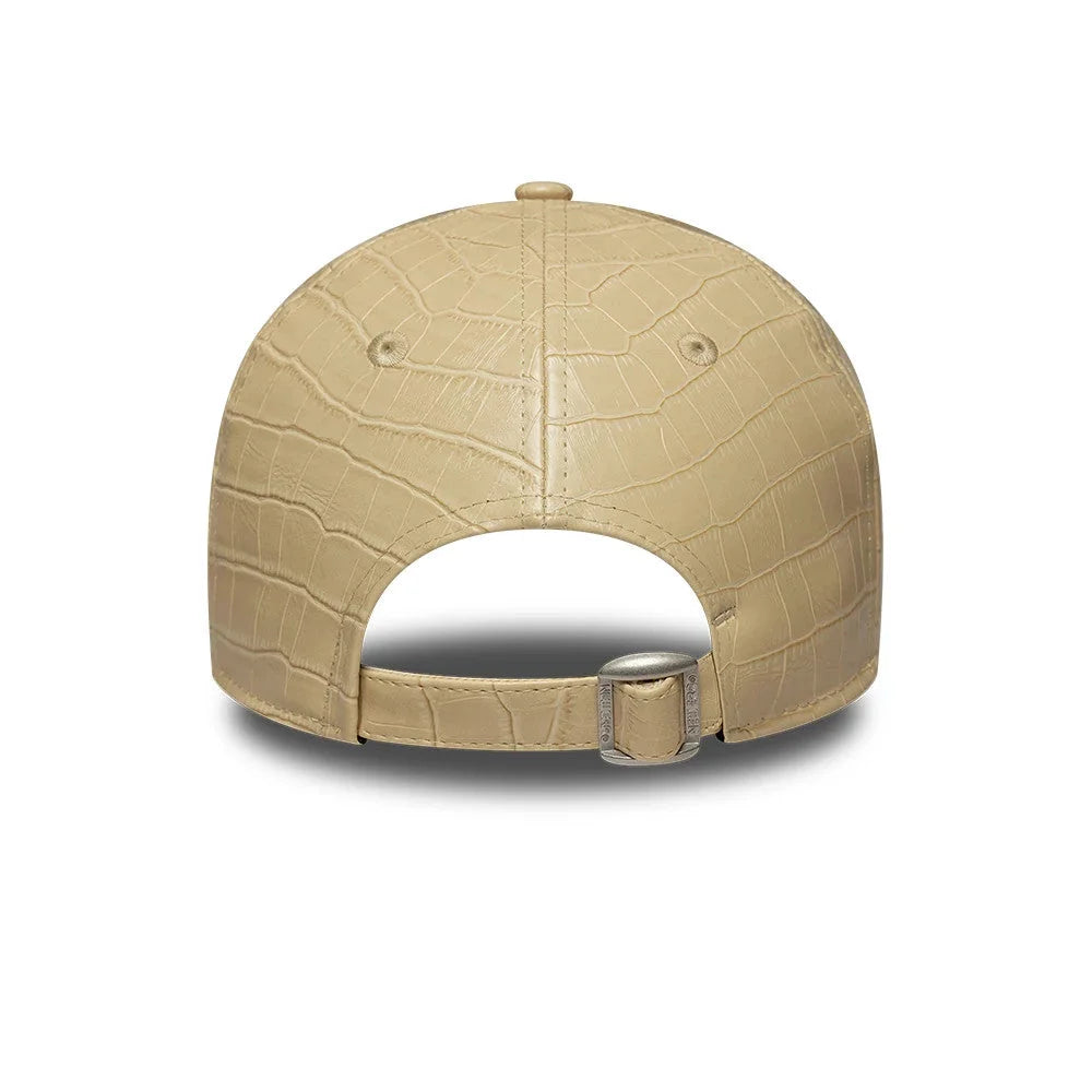 NEW ERA New York Yankees Womens MLB Pattern PU Light Beige 9FORTY Adjustable Cap 60915858