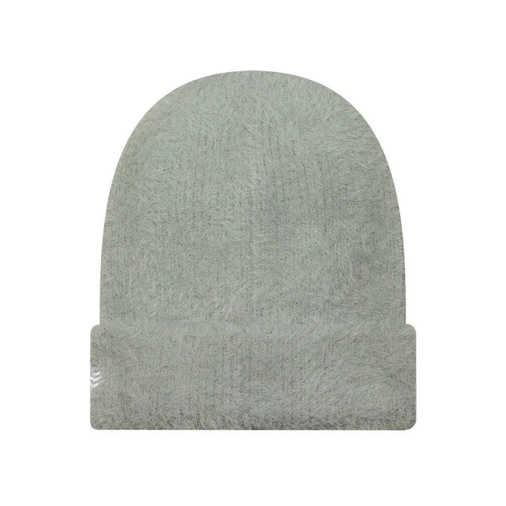 NEW ERA New York Yankees Womens MLB Fluffy Mohair Grey Cuff Knit Beanie Hat 60915890