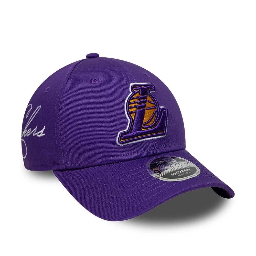 NEW ERA LA Lakers NBA Side Script Purple 9FORTY M-Crown Adjustable Cap 60915953
