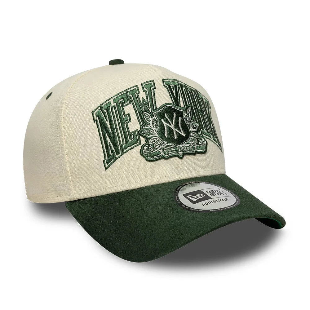 NEW ERA New York Yankees MLB Suede Cream & Green 9FORTY E-Frame Adjustable Cap 60915996