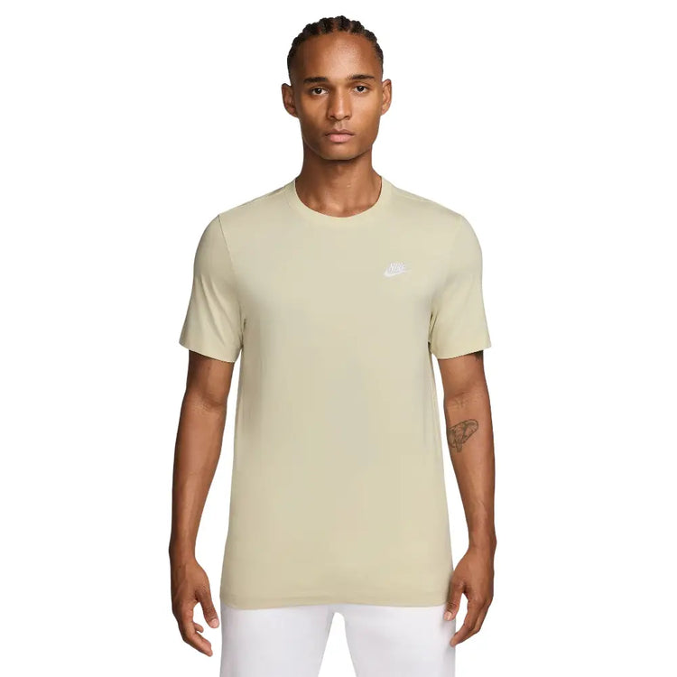 NIKE Sportswear Club T-Shirt Brown AR4997-229