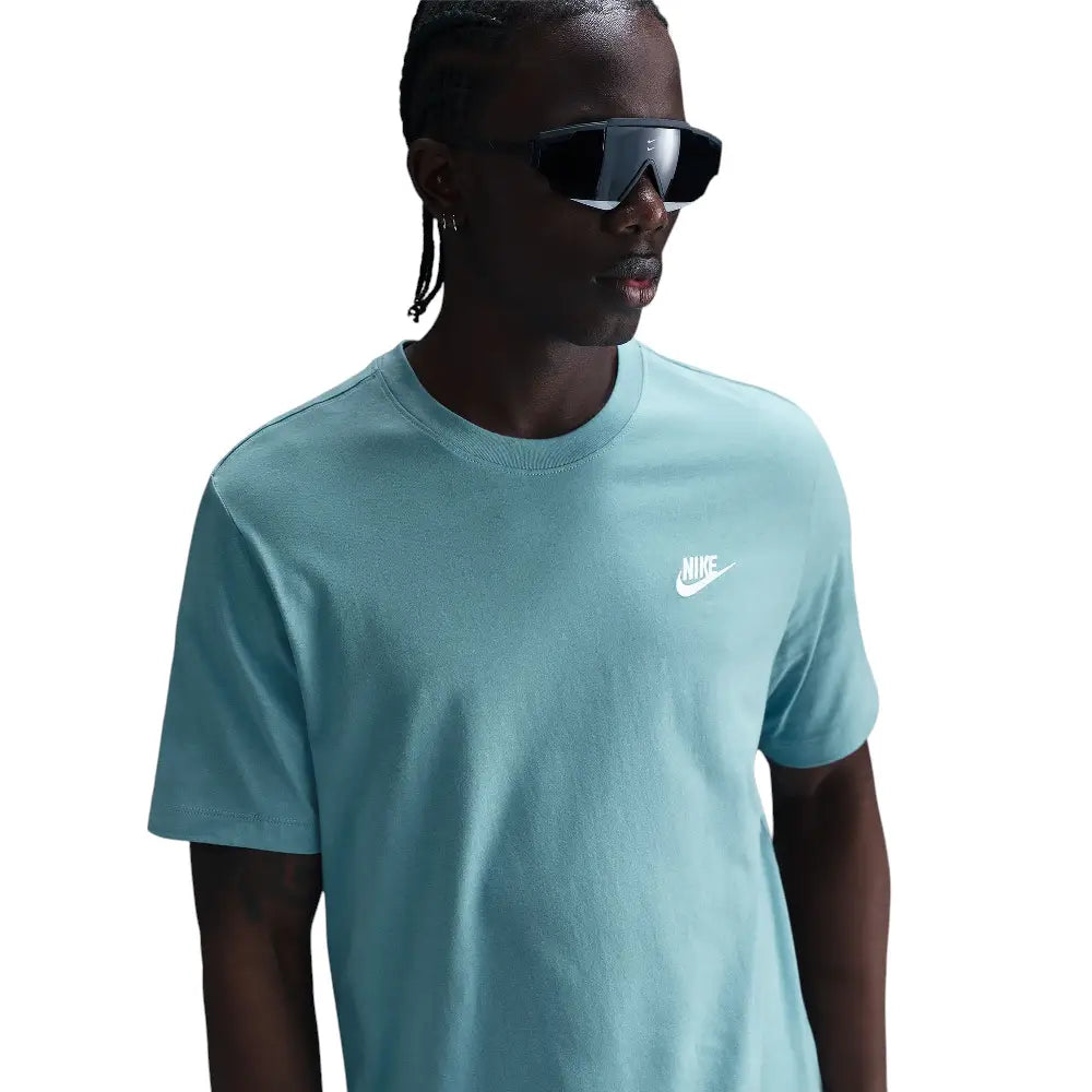 NIKE Sportswear Club T-Shirt Turquoise AR4997-465