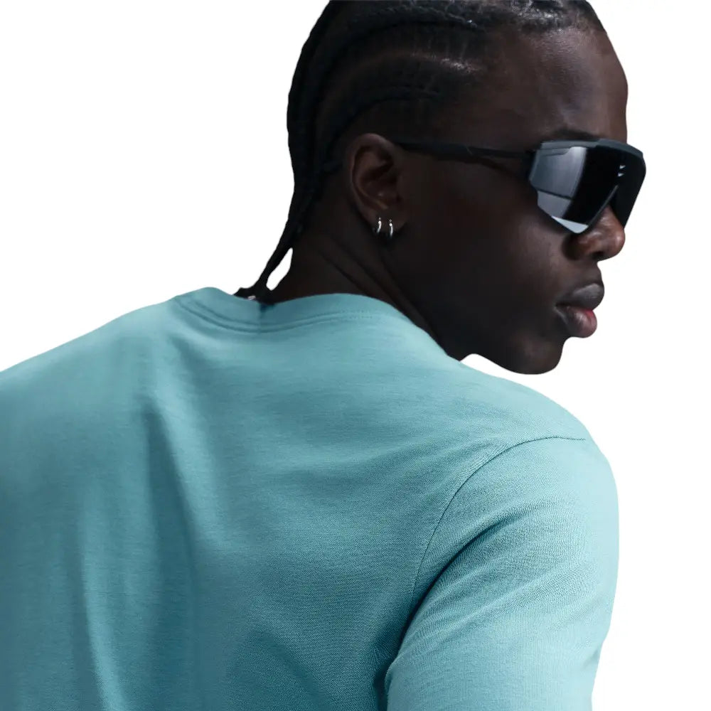 NIKE Sportswear Club T-Shirt Turquoise AR4997-465