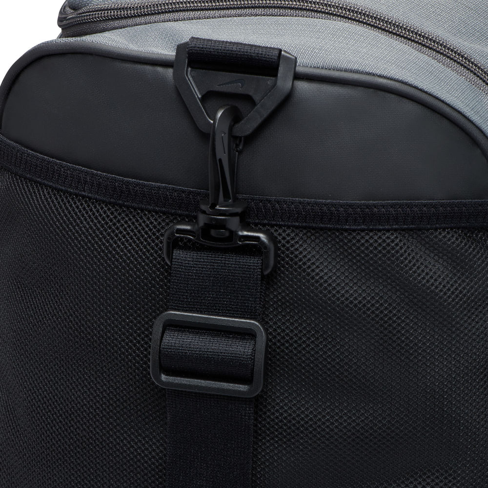 NIKE Brasilia 9.5 Training Duffel Bag (Medium, 60L) Grey DH7710-068