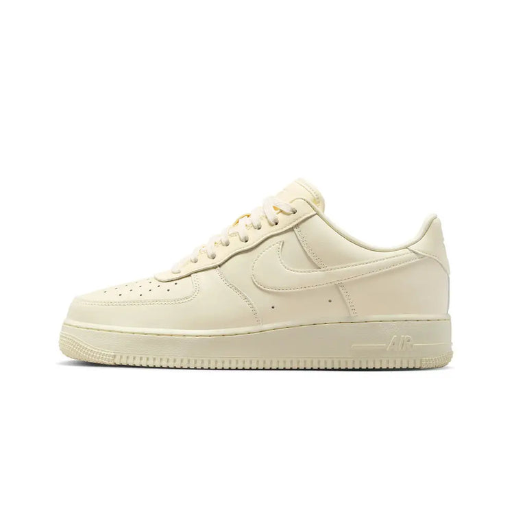 NIKE Air Force 1 '07 Fresh Coconut Milk DM0211-101