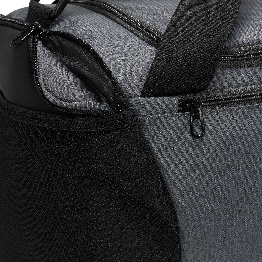 NIKE Brasilia Training Duffel Bag (Small, 41L) Grey DM3976-068