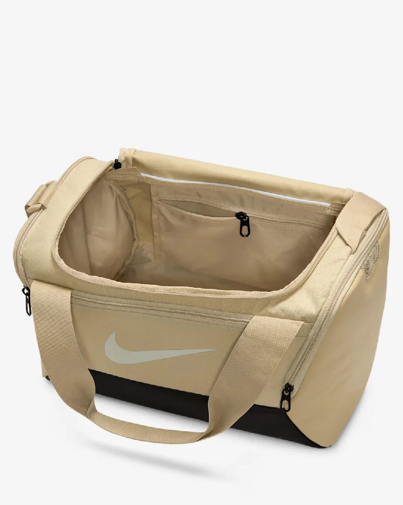 NIKE Brasilia 9.5 Training Duffel Bag (Extra Small, 25L) Brown DM3977-253