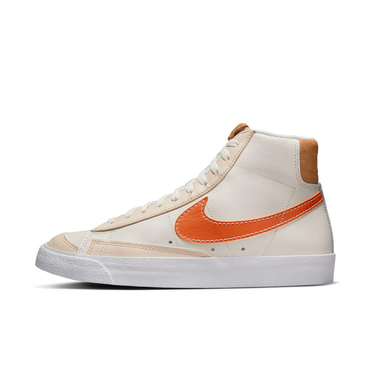 NIKE BLAZER MID '77 EMB DQ7674-001