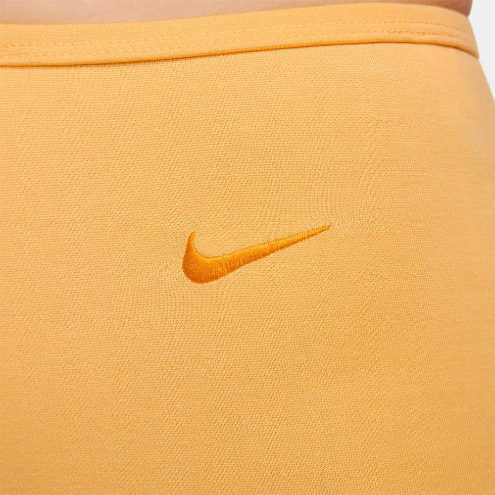 NIKE Sportswear Everyday Modern High Waisted Biker Short DV7928-795