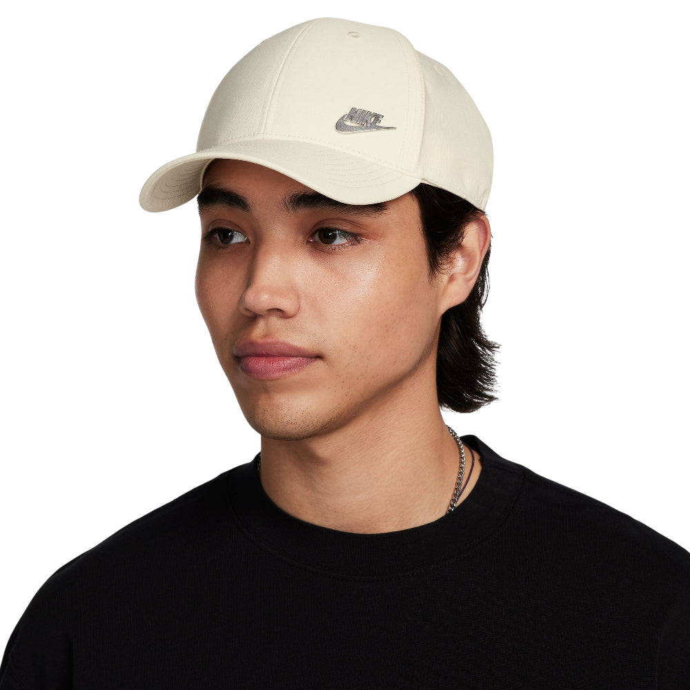 NIKE Dri-FIT Club Structured Metal Logo Cap White FB5371-113