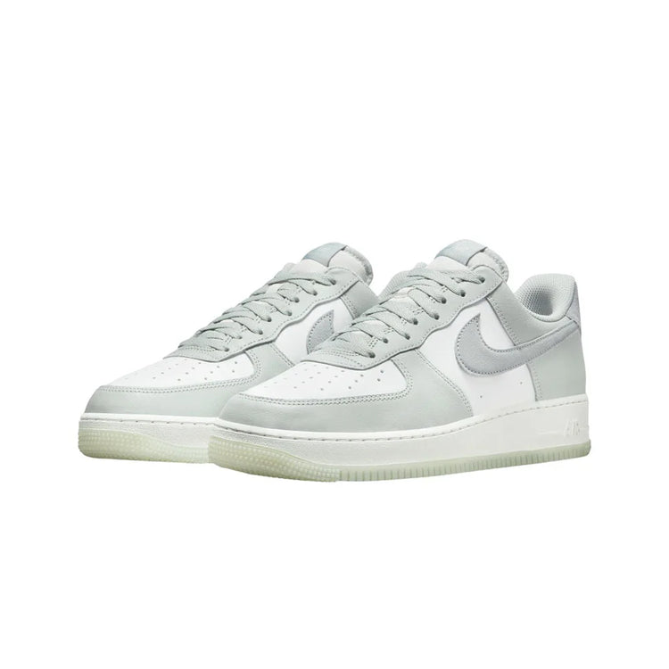 NIKE Air Force 1 '07 Lv8 Light Silver Sneakers FJ4170-003