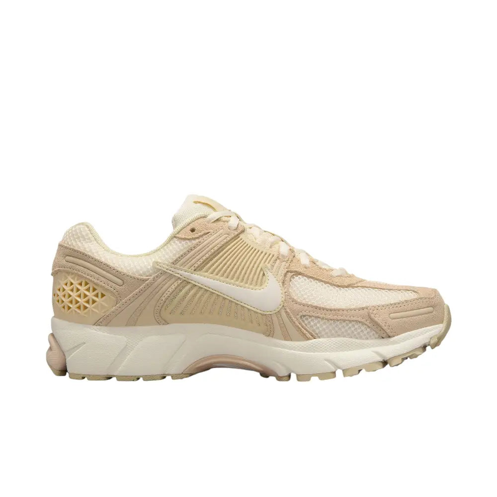 NIKE Zoom Vomero 5 Beach HQ0458-200