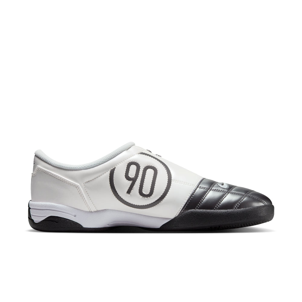 NIKE Total 90 Sneakers Grey HQ2851-001