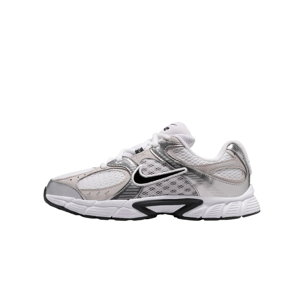 NIKE V5 RNR Big Kids' Sneakers White (GS) HQ6411-100