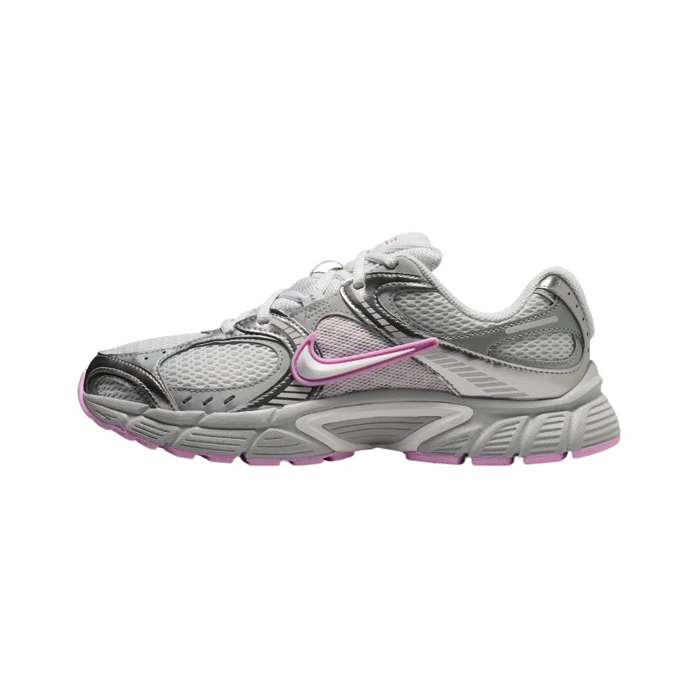 NIKE V5 RNR Sneakers with Reflective Accents Grey HQ7901-009