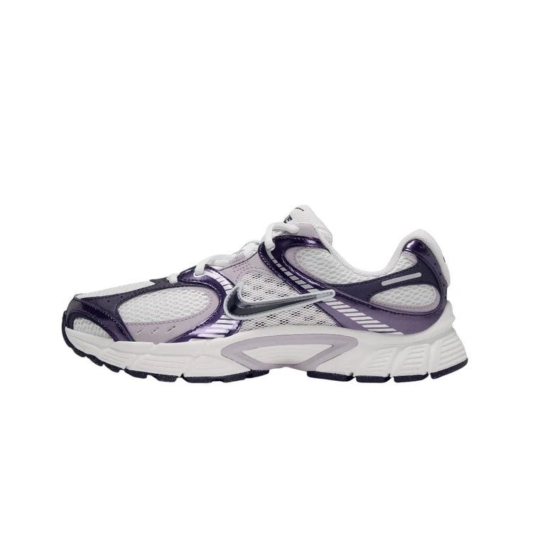 NIKE V5 RNR Sneakers with Reflective Accents White HQ7901-114
