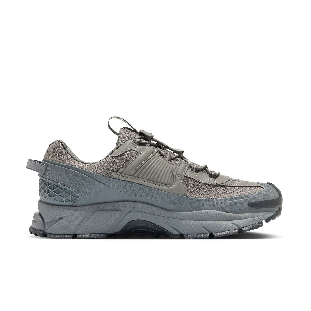 NIKE Zoom Vomero Roam Sneakers Grey HV6901-001