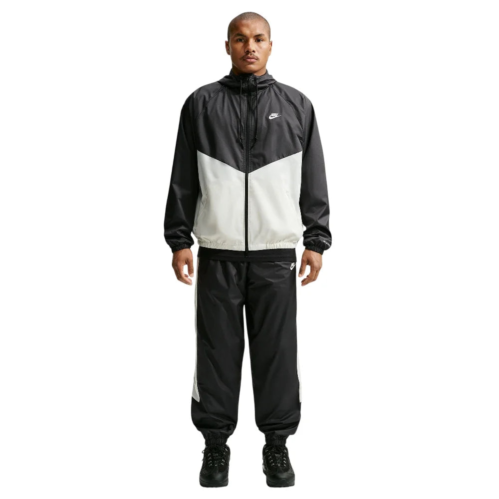 NIKE Windrunner Lined Jacket Black HV8369-013