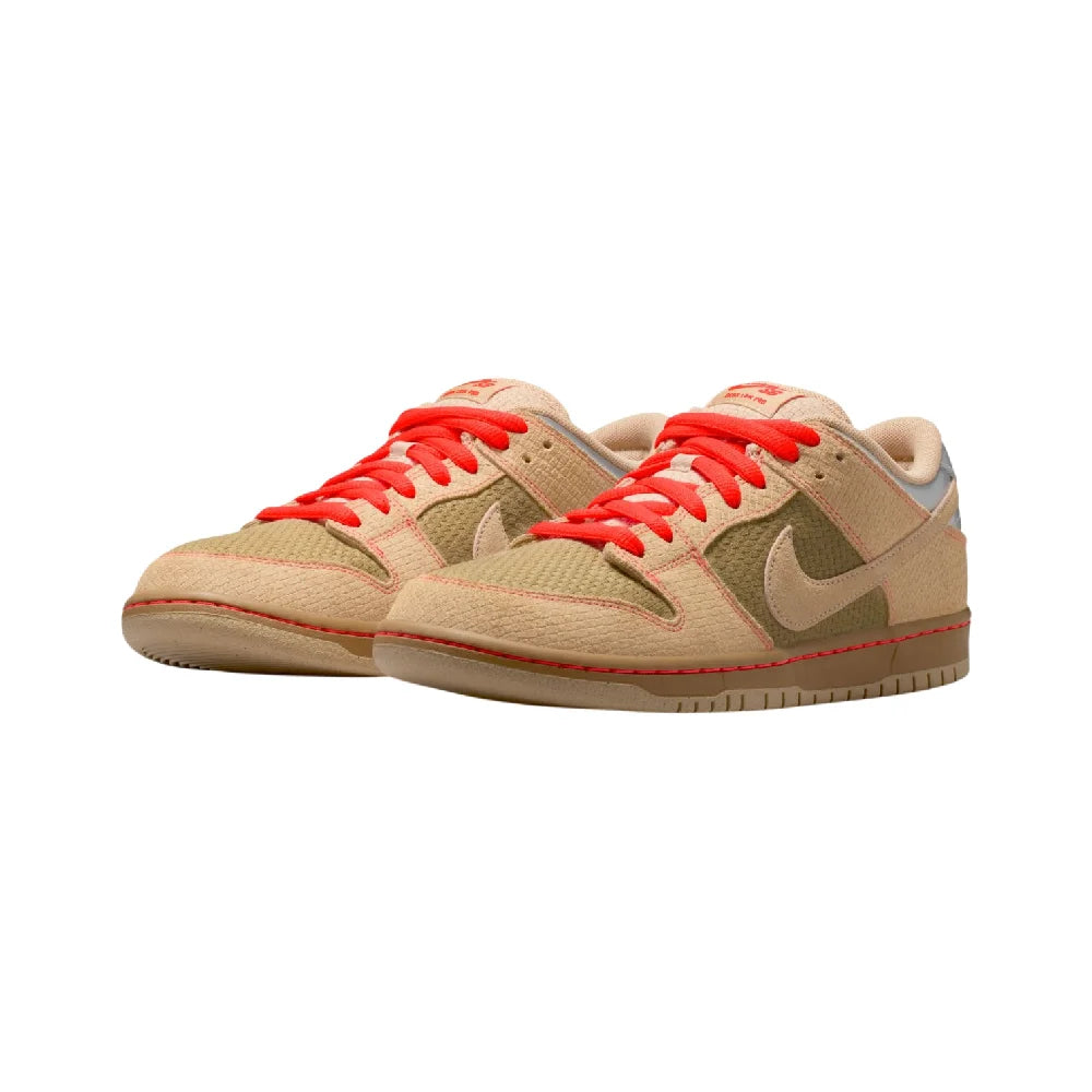 NIKE Sb Dunk Low Pro Som Tum Sneakers IB6206-701