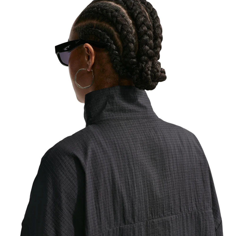 NIKE Sportswear Oversized Lightweight Ripstop Jacket Black IF0587-010